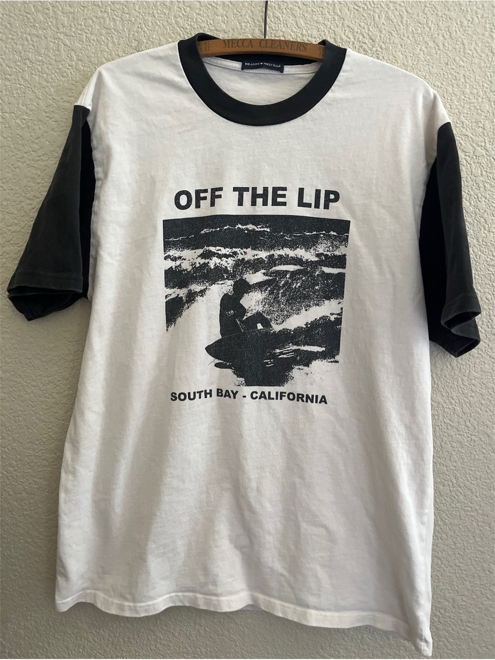 Brandy Melville Short Sleeve Surf Tee